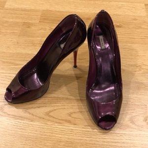 Beautiful metallic purple Miu Miu pumps